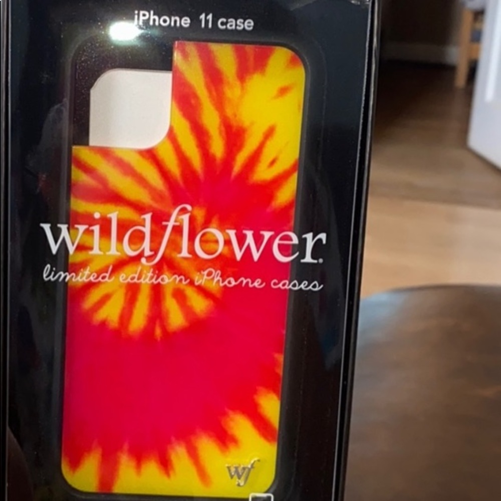 Wildflower iPhone 11 Case